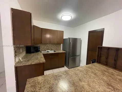 1011 Avenue F Riviera Beach FL 33404