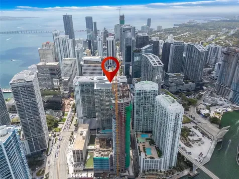 77 SE 5 Miami FL 33131