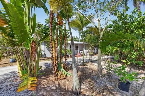 5041 NE 14th Avenue Pompano Beach FL 33064