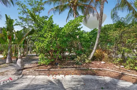 5041 NE 14th Avenue Pompano Beach FL 33064