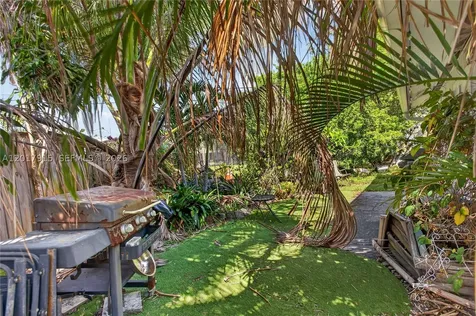 5041 NE 14th Avenue Pompano Beach FL 33064