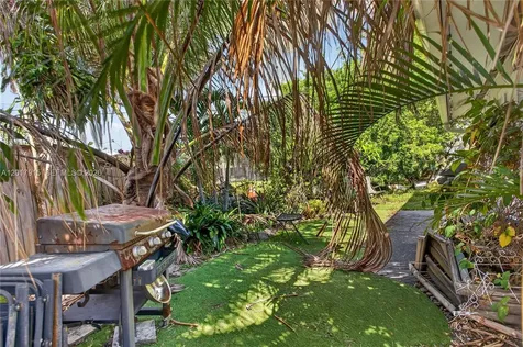 5041 NE 14th Avenue Pompano Beach FL 33064