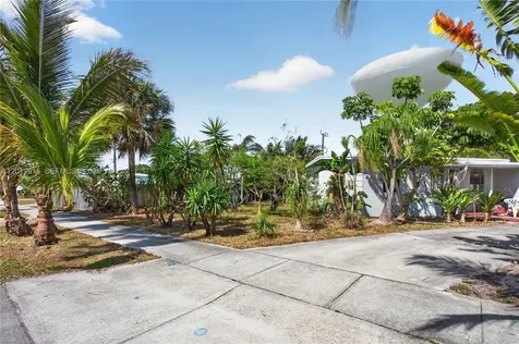 5041 NE 14th Avenue Pompano Beach FL 33064