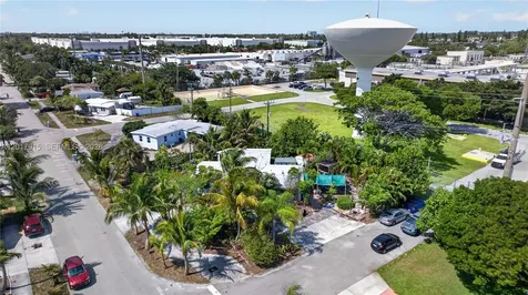 5041 NE 14th Avenue Pompano Beach FL 33064