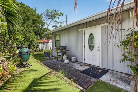 5041 NE 14th Avenue Pompano Beach FL 33064