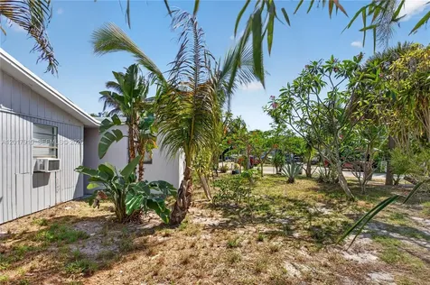 5041 NE 14th Avenue Pompano Beach FL 33064