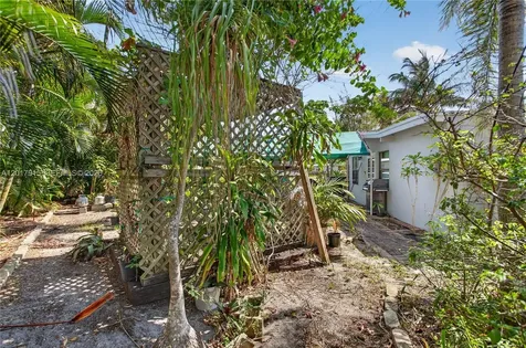 5041 NE 14th Avenue Pompano Beach FL 33064