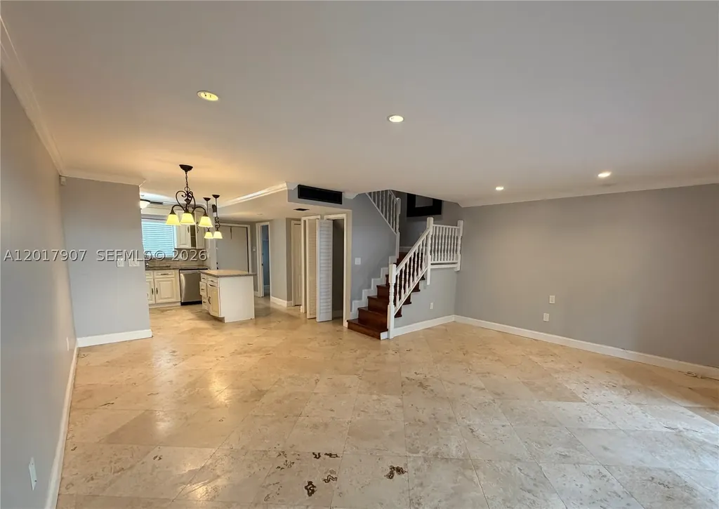 3300 Atlanta Hollywood FL 33021