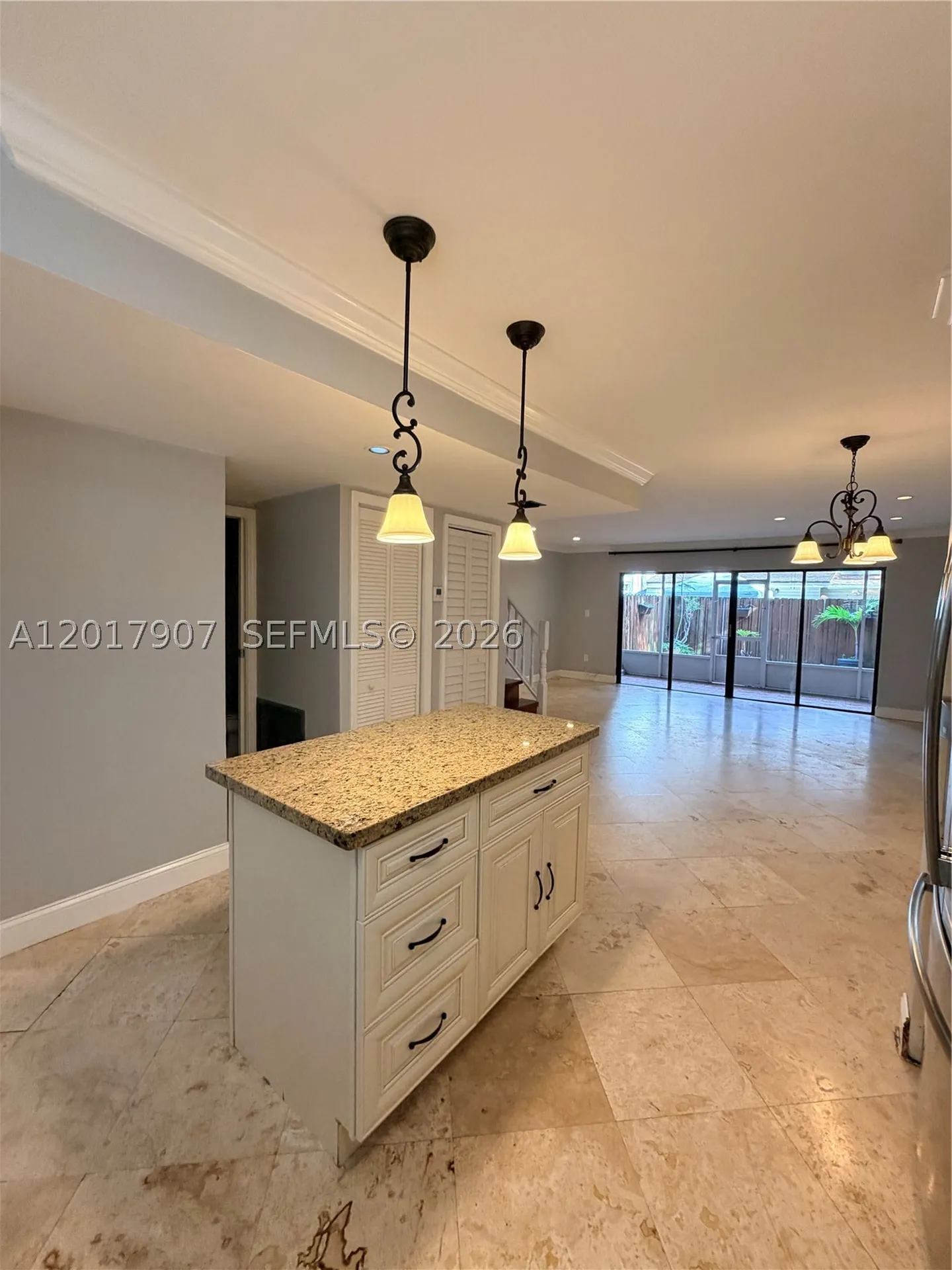 3300 Atlanta Hollywood FL 33021