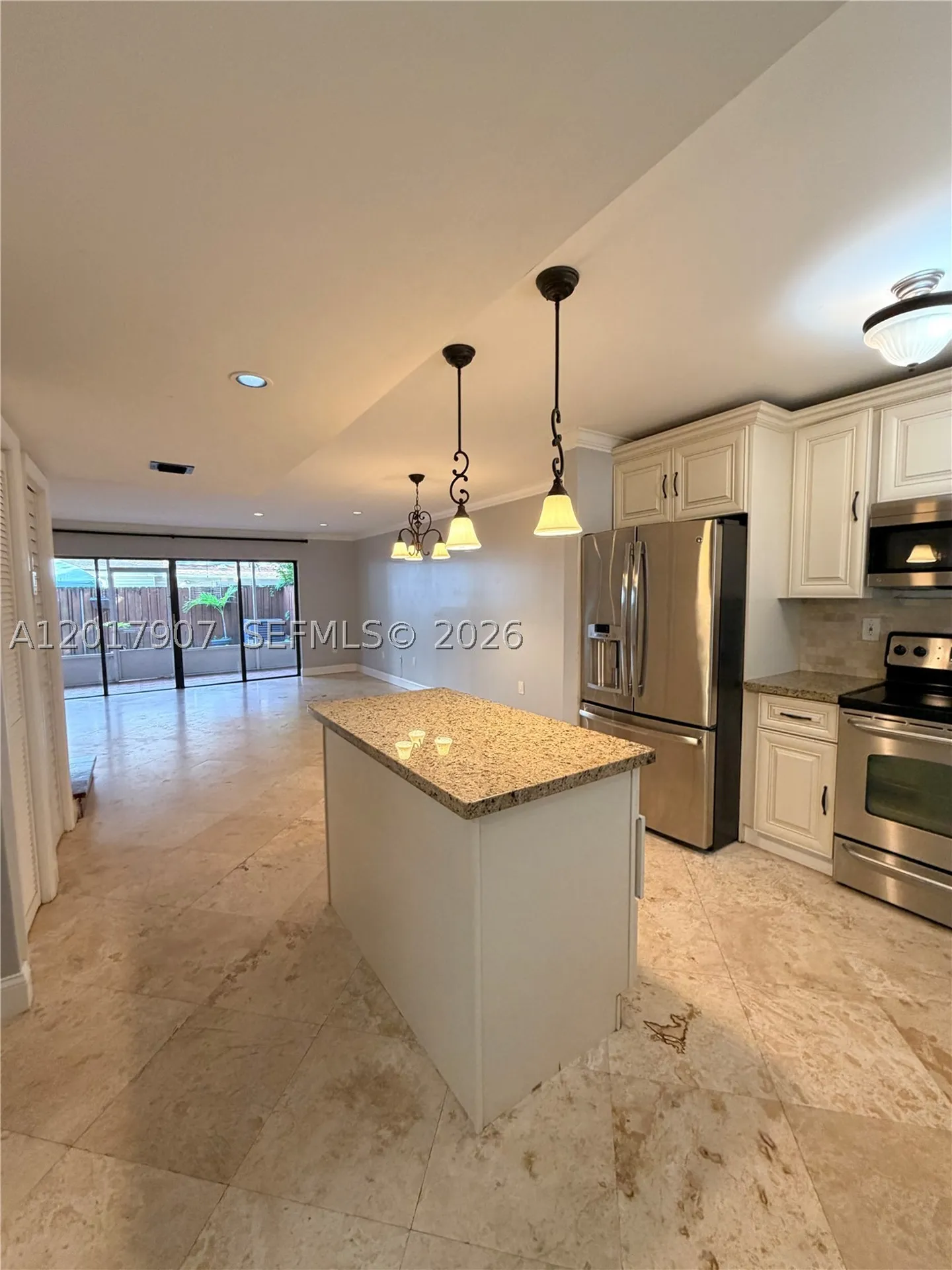 3300 Atlanta Hollywood FL 33021