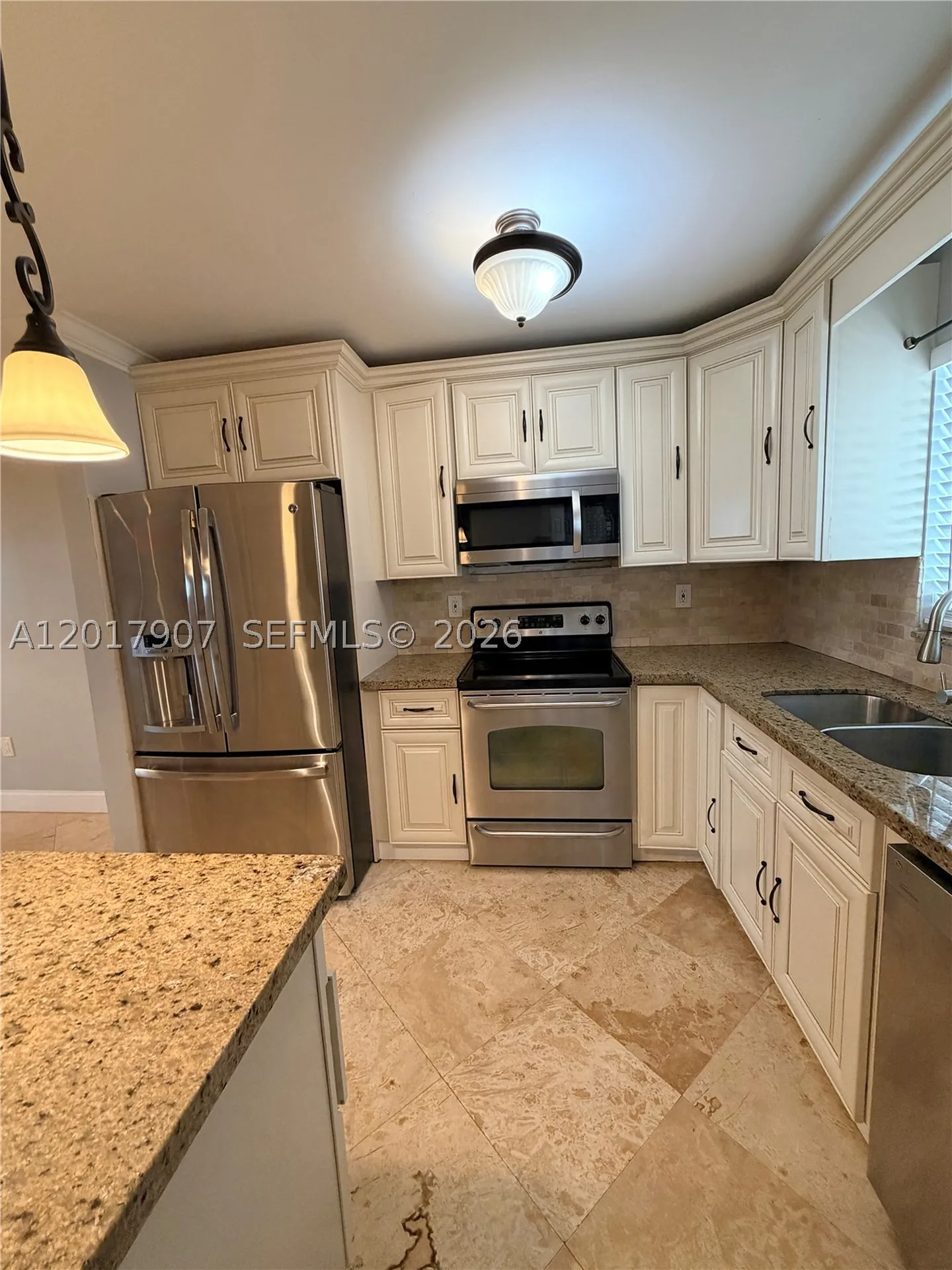 3300 Atlanta Hollywood FL 33021