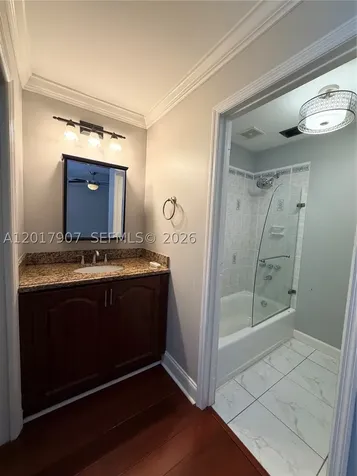 3300 Atlanta Hollywood FL 33021