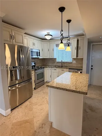 3300 Atlanta Hollywood FL 33021