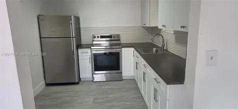 2761 NW 16th Terrace Miami FL 33125