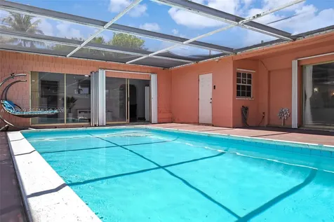 3405 E Shore Road Miramar FL 33023