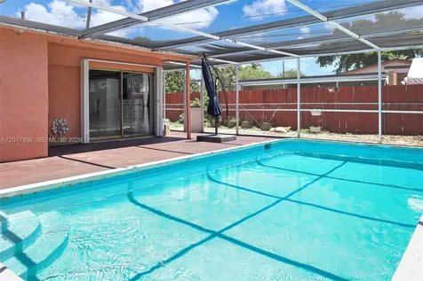 3405 E Shore Road Miramar FL 33023