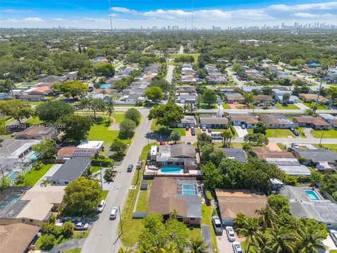 3405 E Shore Road Miramar FL 33023
