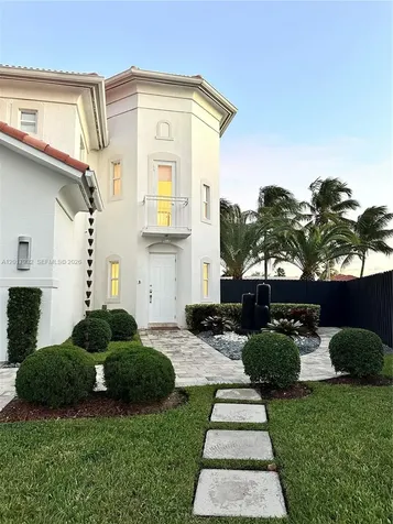 6801 NW 113th Court Doral FL 33178