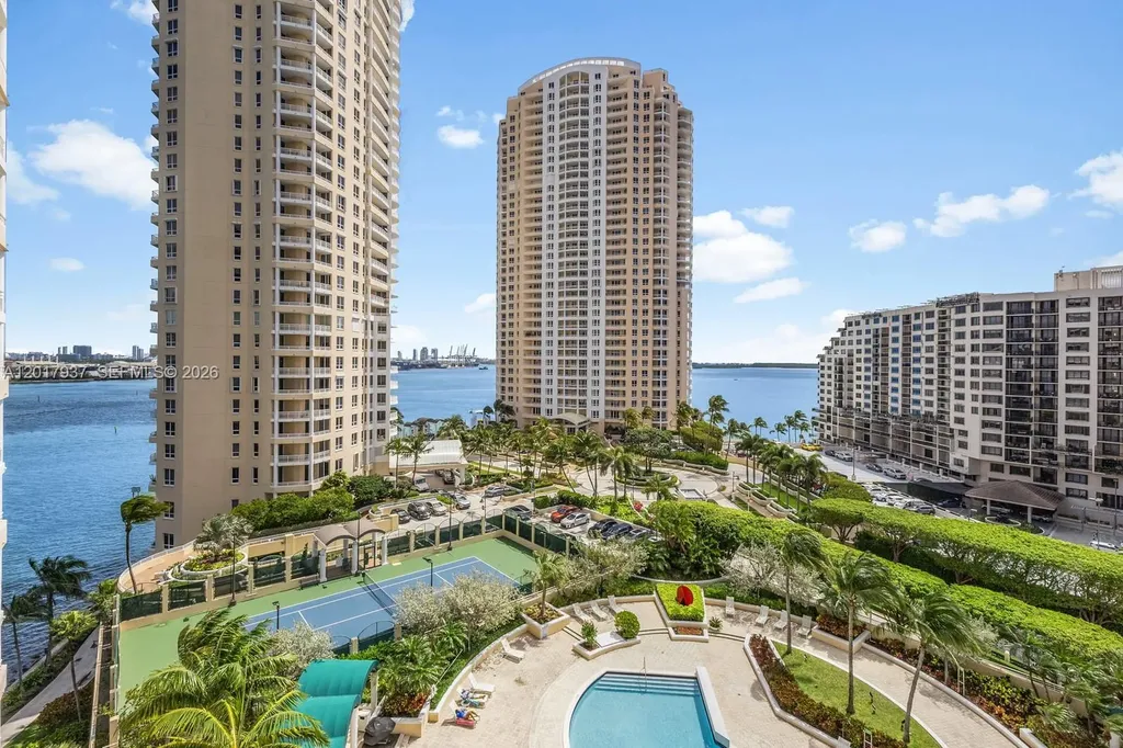 888 Brickell Key Drive Miami FL 33131