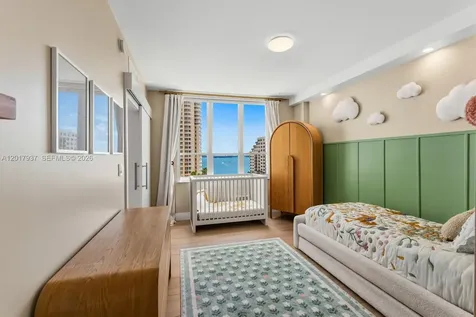 888 Brickell Key Drive Miami FL 33131