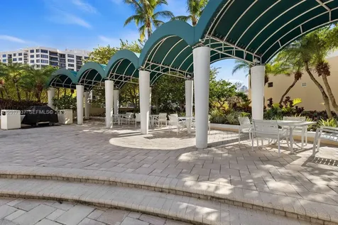 888 Brickell Key Drive Miami FL 33131