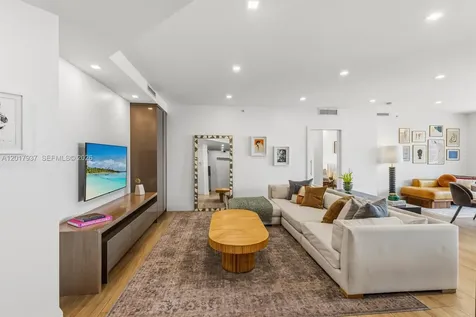 888 Brickell Key Drive Miami FL 33131