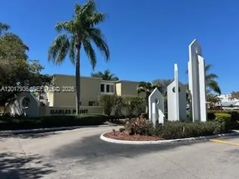 6845 SW 45th Lane Miami FL 33155