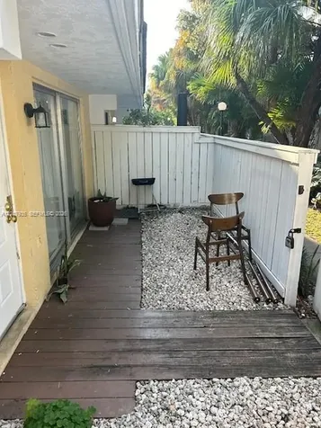 6845 SW 45th Lane Miami FL 33155