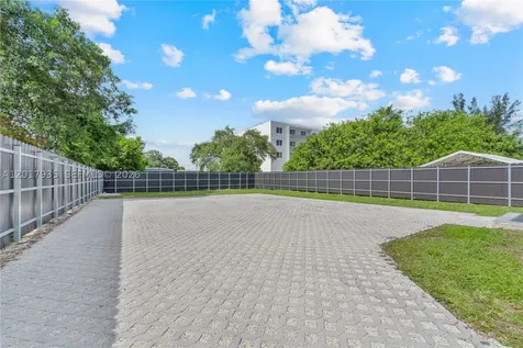 11970 SW 215th Street Miami FL 33177