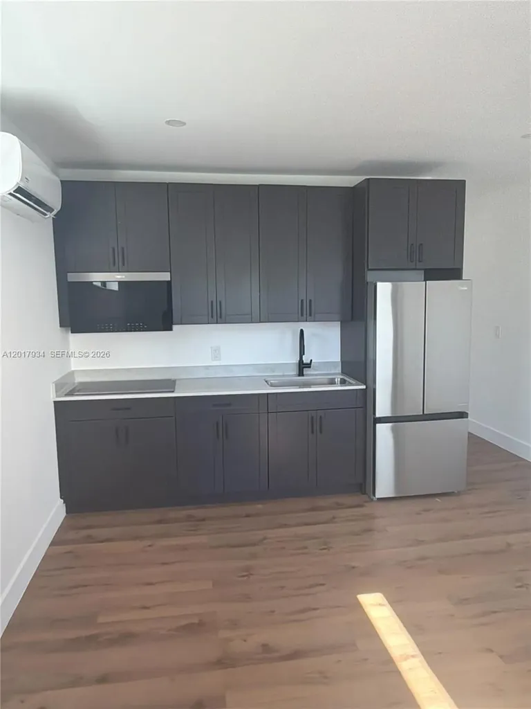 7801 Byron Avenue Miami Beach FL 33141
