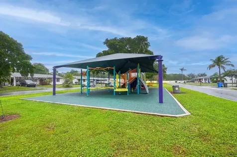 440 NW 7th Terrace Pompano Beach FL 33060