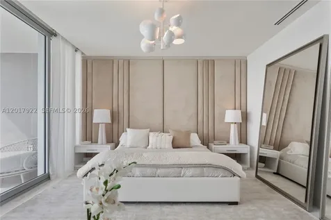 300 Biscayne Boulevard Way Miami FL 33131