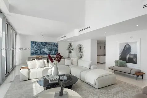 300 Biscayne Boulevard Way Miami FL 33131