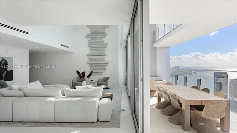 300 Biscayne Boulevard Way Miami FL 33131