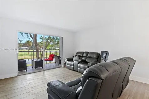 1151 SW 128th Terrace Pembroke Pines FL 33027