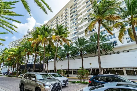 100 Lincoln Road Miami Beach FL 33139