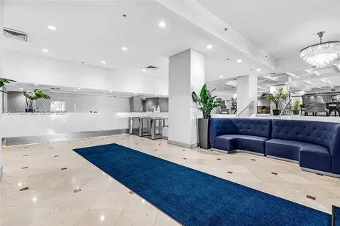 100 Lincoln Road Miami Beach FL 33139