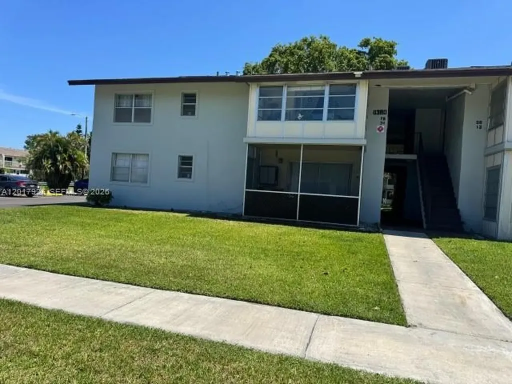380 E Laurel Drive Margate FL 33063