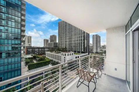 3250 NE 1st Avenue Miami FL 33137