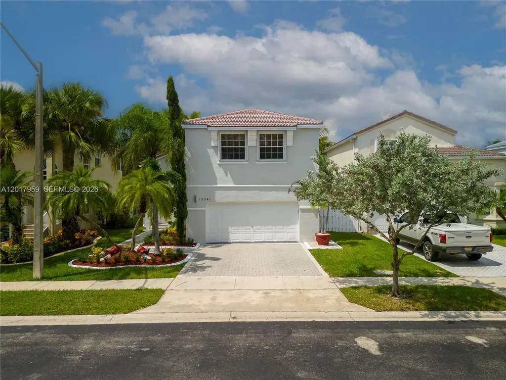 15341 NW 4 Street Pembroke Pines FL 33028