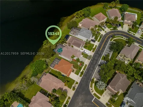15341 NW 4 Street Pembroke Pines FL 33028