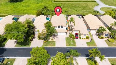 2940 NW 99th Place Doral FL 33172
