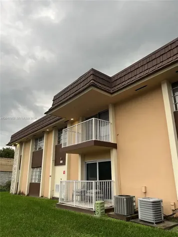 5501 SW 77th Court Miami FL 33155