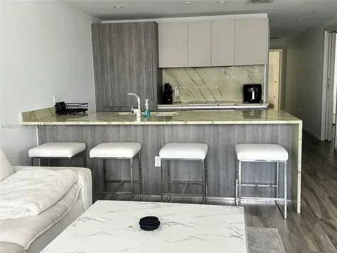 801 S Miami Avenue Miami FL 33130
