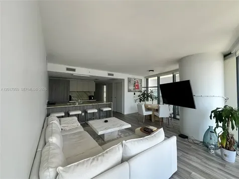 801 S Miami Avenue Miami FL 33130