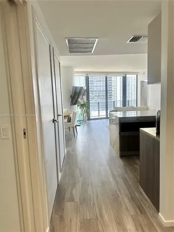 801 S Miami Avenue Miami FL 33130