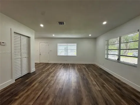 3315 SW 15th Avenue Fort Lauderdale FL 33315