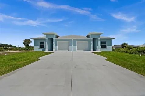 301-303 Pennfield Street Lehigh Acres FL 33974