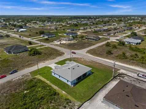 301-303 Pennfield Street Lehigh Acres FL 33974