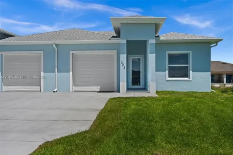 301-303 Pennfield Street Lehigh Acres FL 33974